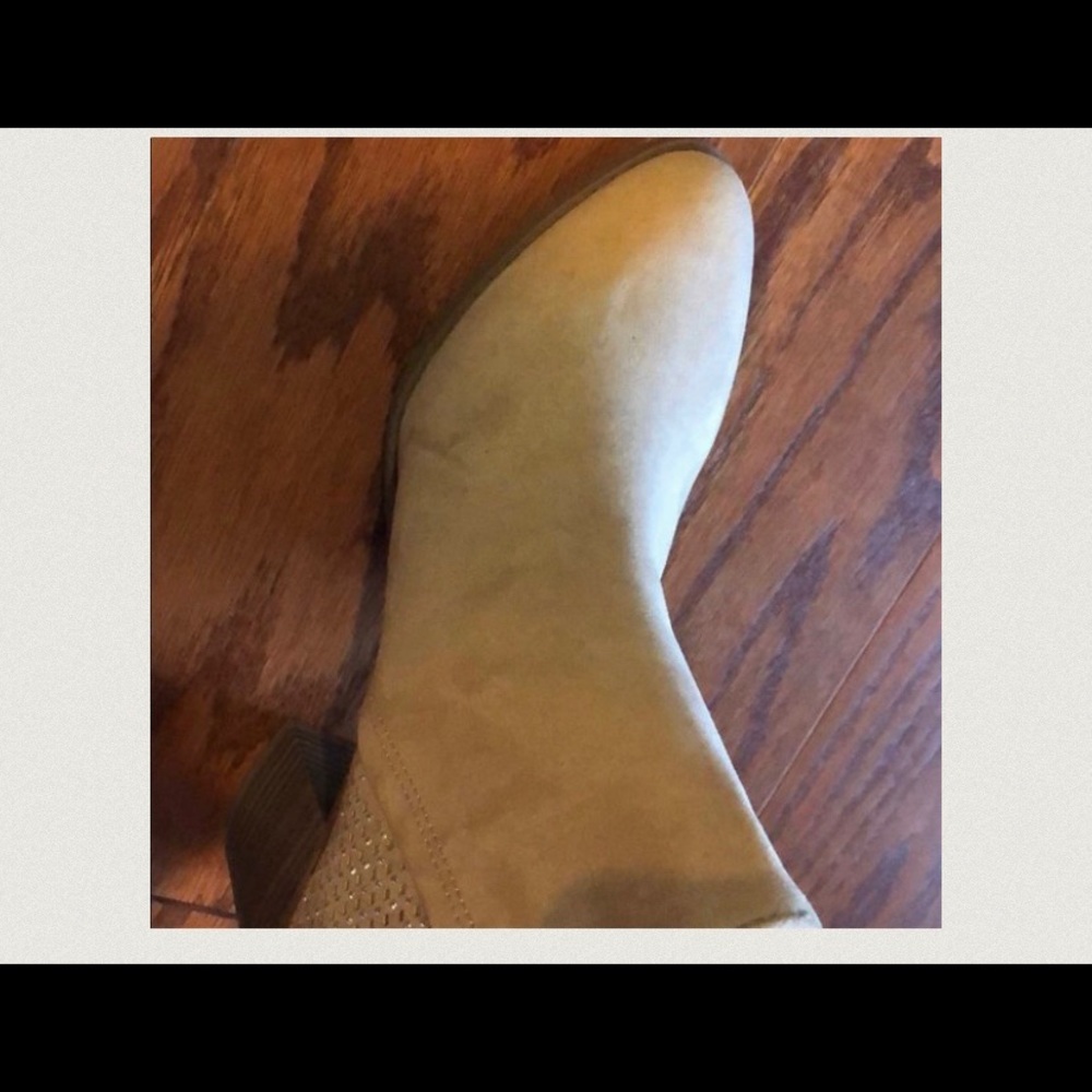 Steve Madden booties - Picture 7 of 8